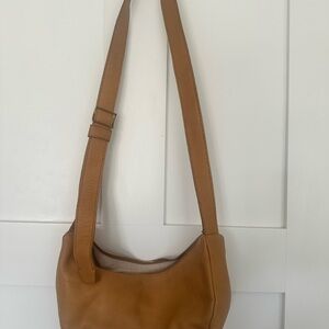 Margot Classic Tan Leather Shoulder Bag